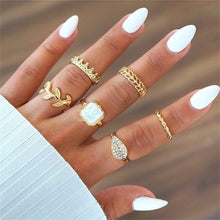 Load image into Gallery viewer, Retro Geometric Ring Set