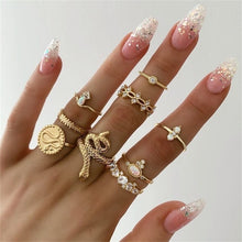 Load image into Gallery viewer, Retro Geometric Ring Set
